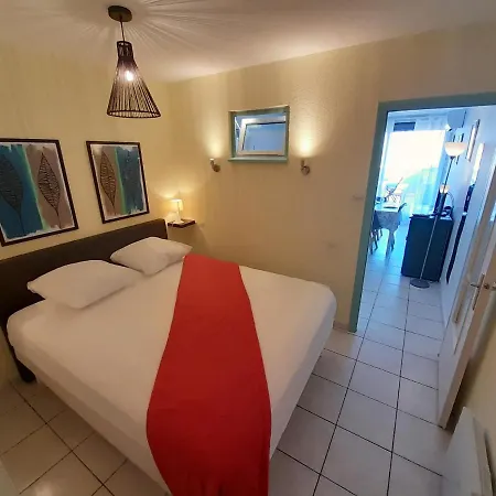 Village Naturiste Paradoxe Apartment *